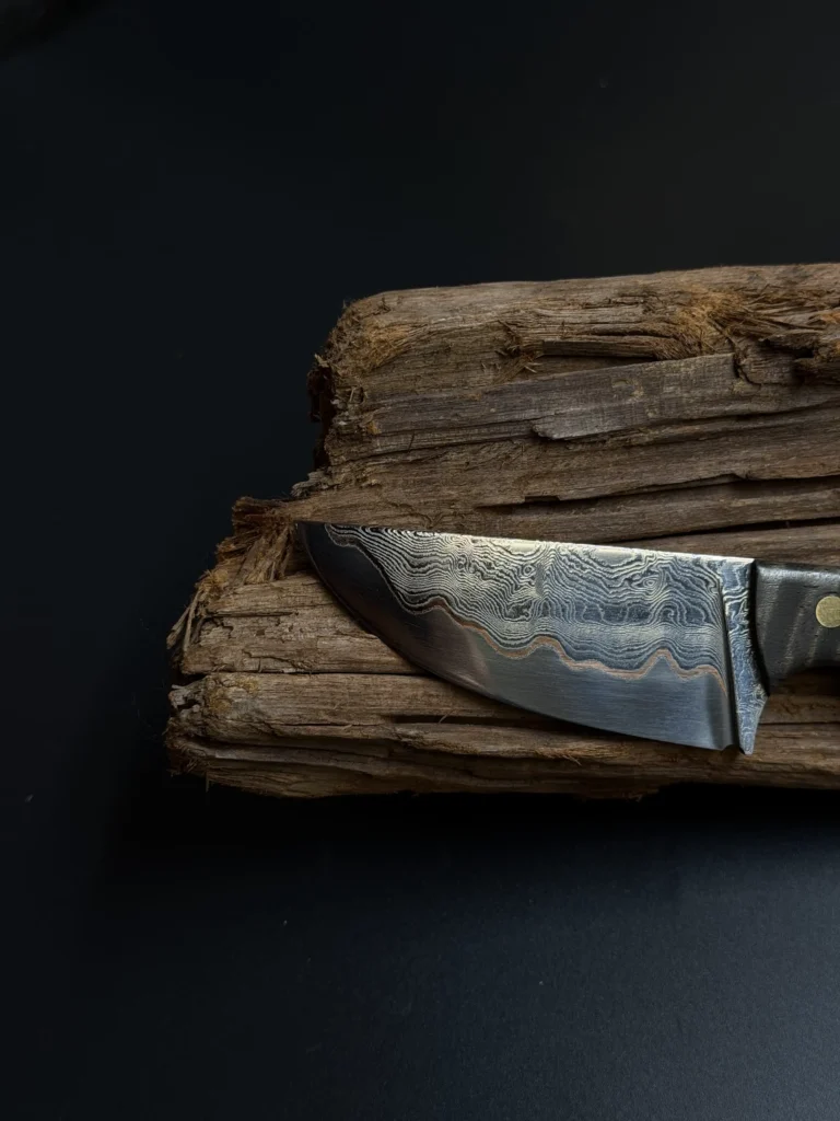 ManGOO Dark SCALPEL