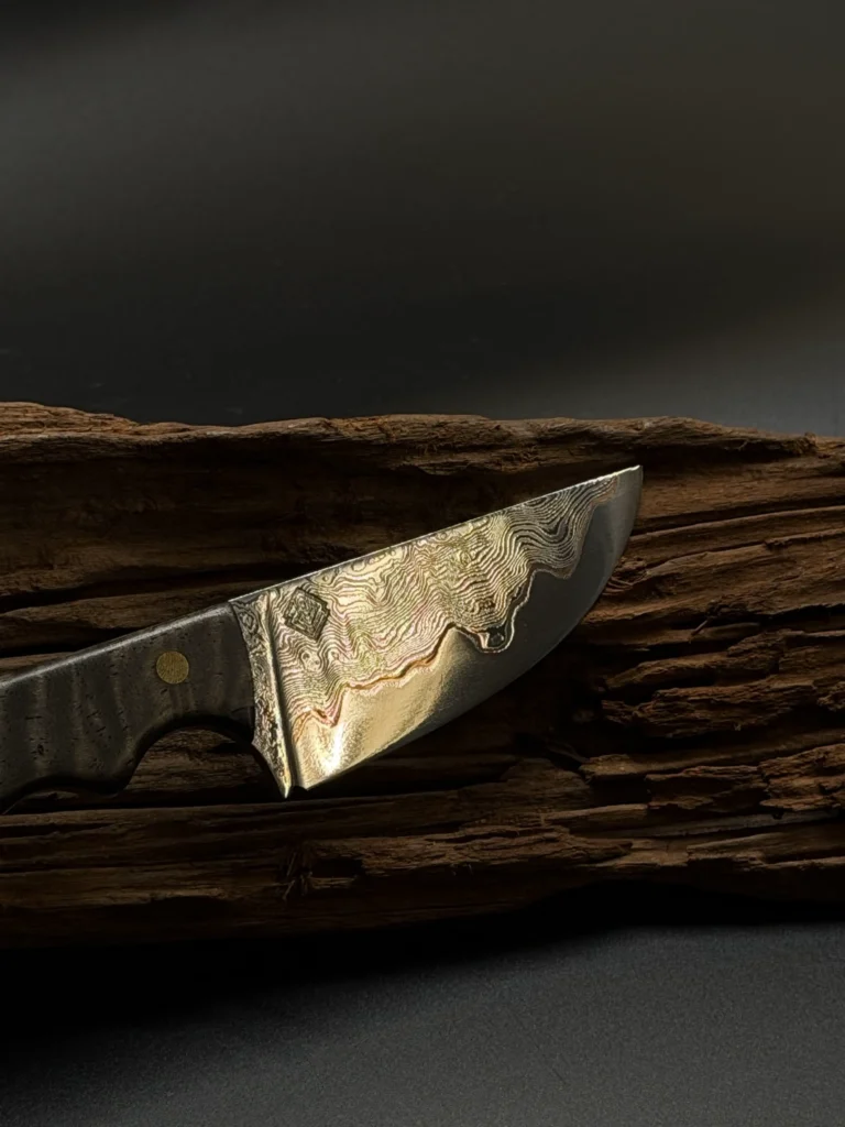 ManGOO Dark SCALPEL